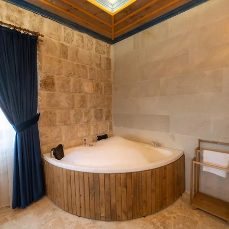 Sv Valinor Stone House 3*