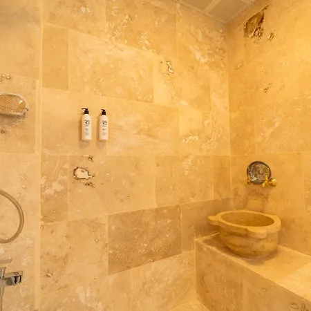 Sv Valinor Stone House Uchisar