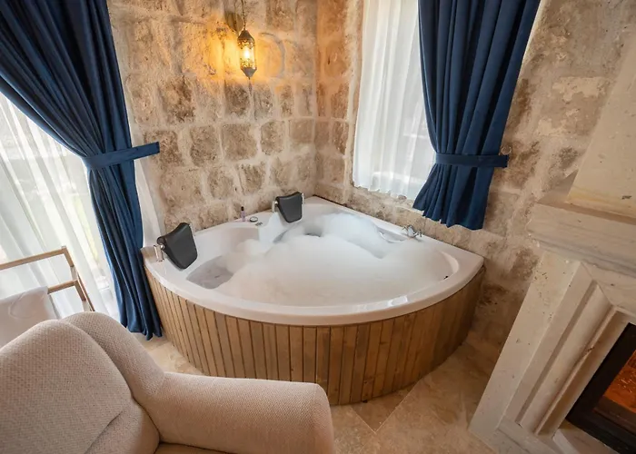 Sv Valinor Stone House