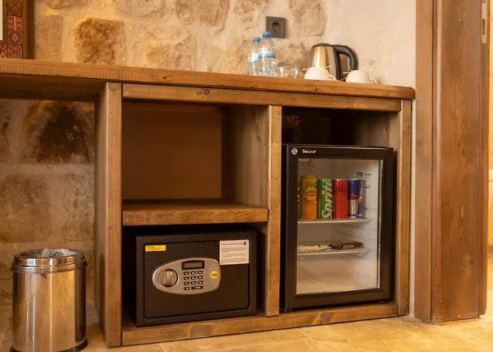 Sv Valinor Stone House 3*